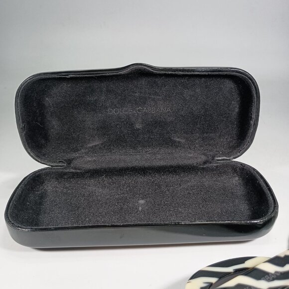 Original Dolce & Gabbana Black/White Zebra Ladies Sunglasses w/Hard Case main image 8